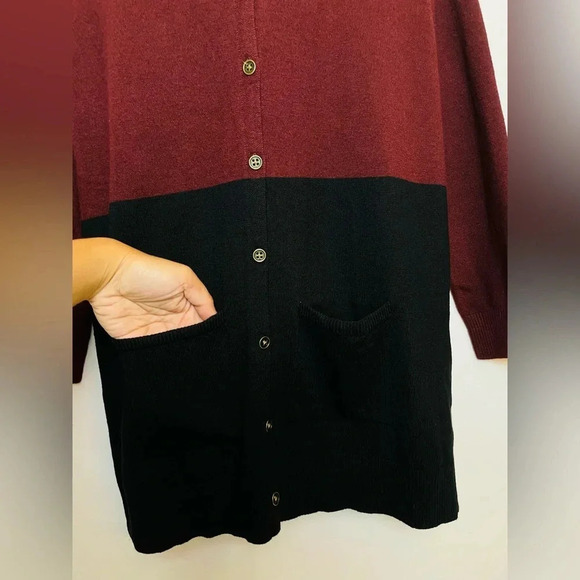 Maurices Black Maroon Color Block Long Cardigan Sweater Womwn Size Small Stretch - Picture 6 of 7